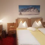 Hotelpension Oberauer فندق 3*