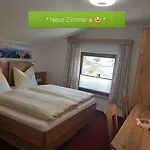 Hotelpension Oberauer 3*