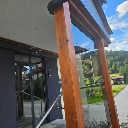 Oberauer Wagrain - Die Eco Familien Hotelpension B&B Hotel Wagrain