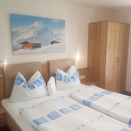 Modern&renovated - Hotelpension Oberauer فندق 3*