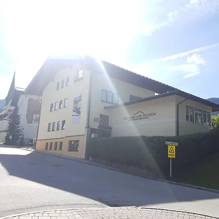 Modern&renovated - Hotelpension Oberauer 3* واغراين