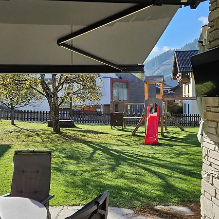 Modern&renovated - Hotelpension Oberauer فندق