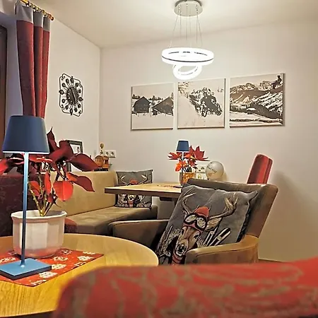 Modern&renovated - Hotelpension Oberauer