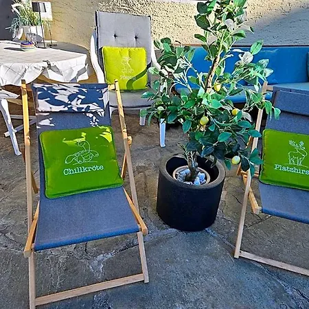 Modern&renovated - Hotelpension Oberauer מלון וואגריין