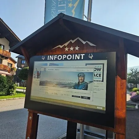 Modern&renovated - Hotelpension Oberauer 3*