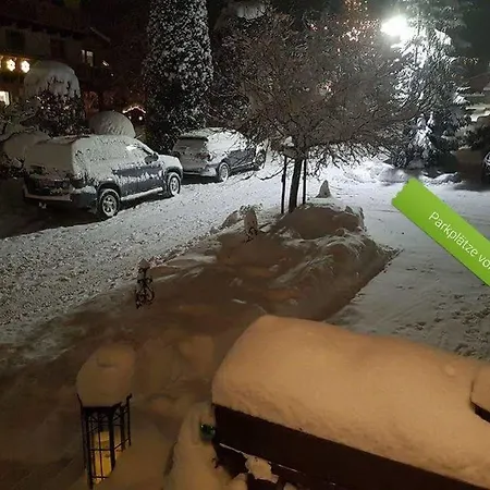 Hotelpension Oberauer 3*