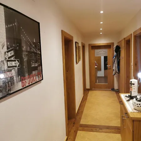 Oberauer - Eco Familien Hotelpension 3*