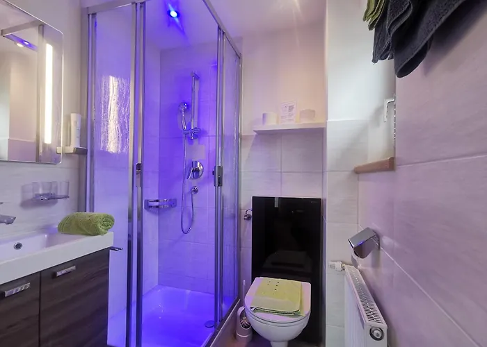 فندق Hotelpension Oberauer واغراين