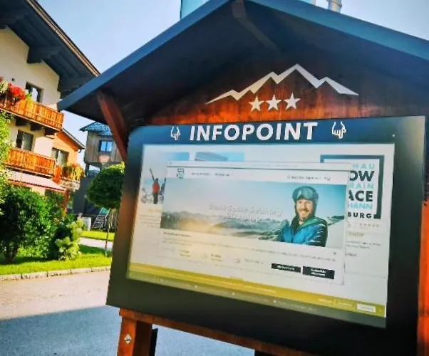Hotelpension Oberauer فندق واغراين