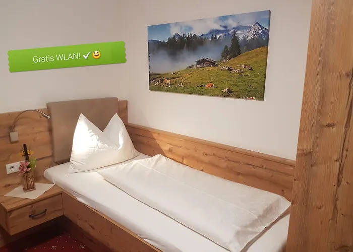 Hotelpension Oberauer واغراين