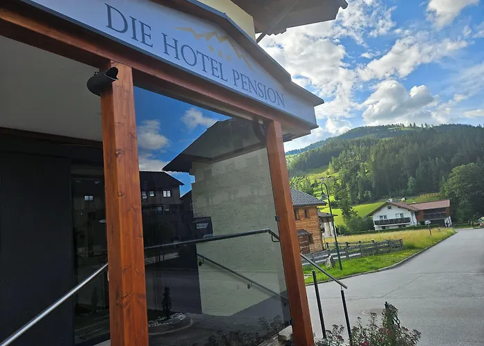 Hotel Hotelpension Oberauer Wagrain