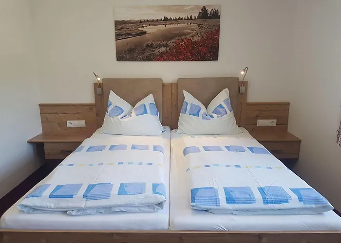 Hotelpension Oberauer 3*